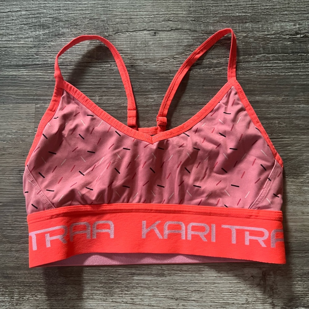 Women’s Kari traa var sports bra size medium